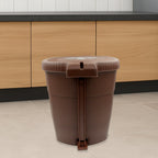 Mini Plastic Pedal Dustbin for Kitchen, Office & Car Use (1 PC)