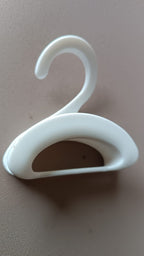 Compact Dual-Slot Multi-Purpose Plastic Hook Hanger (1 Pc)