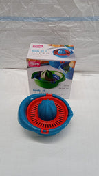 Supermom Plastic Premium Manual Hand Press Citrus Juicer (1 Pc)